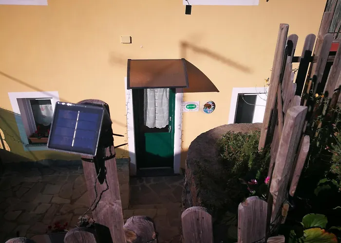 Ca Di Toni Bed & Breakfast Testana